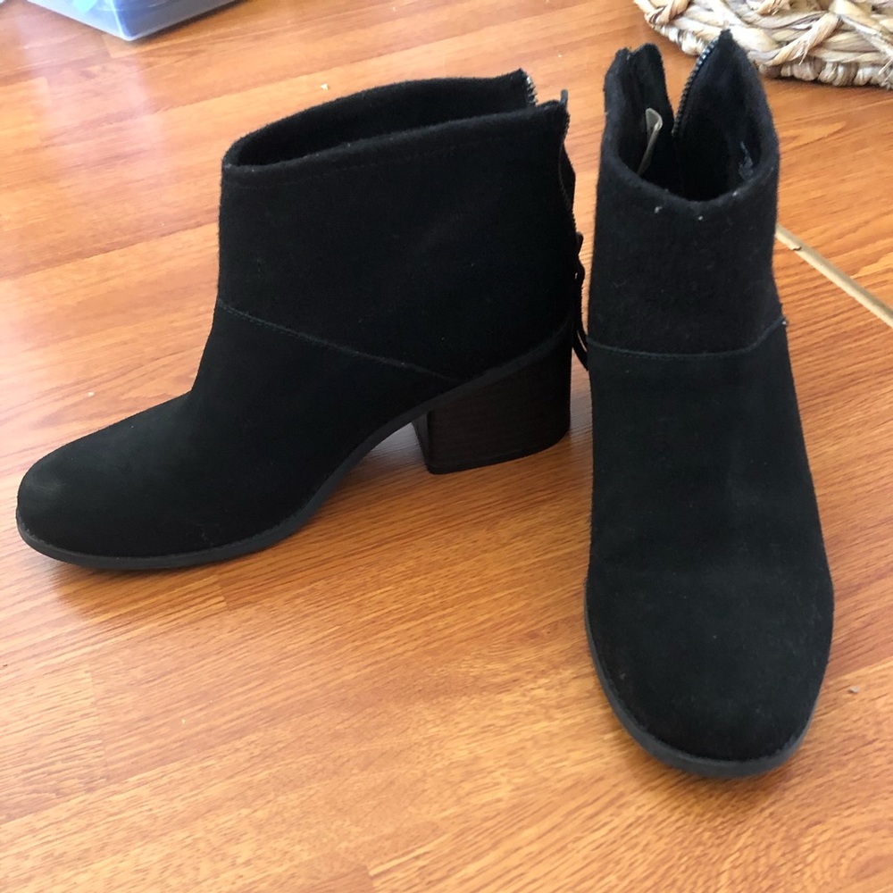 Toms ankle boots sz 8.5